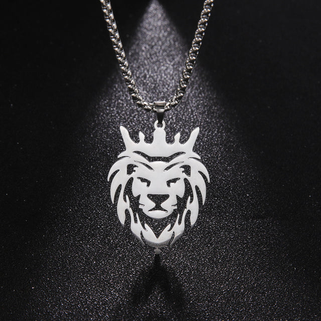 Collar con colgante de cabeza de león dorado para hombre