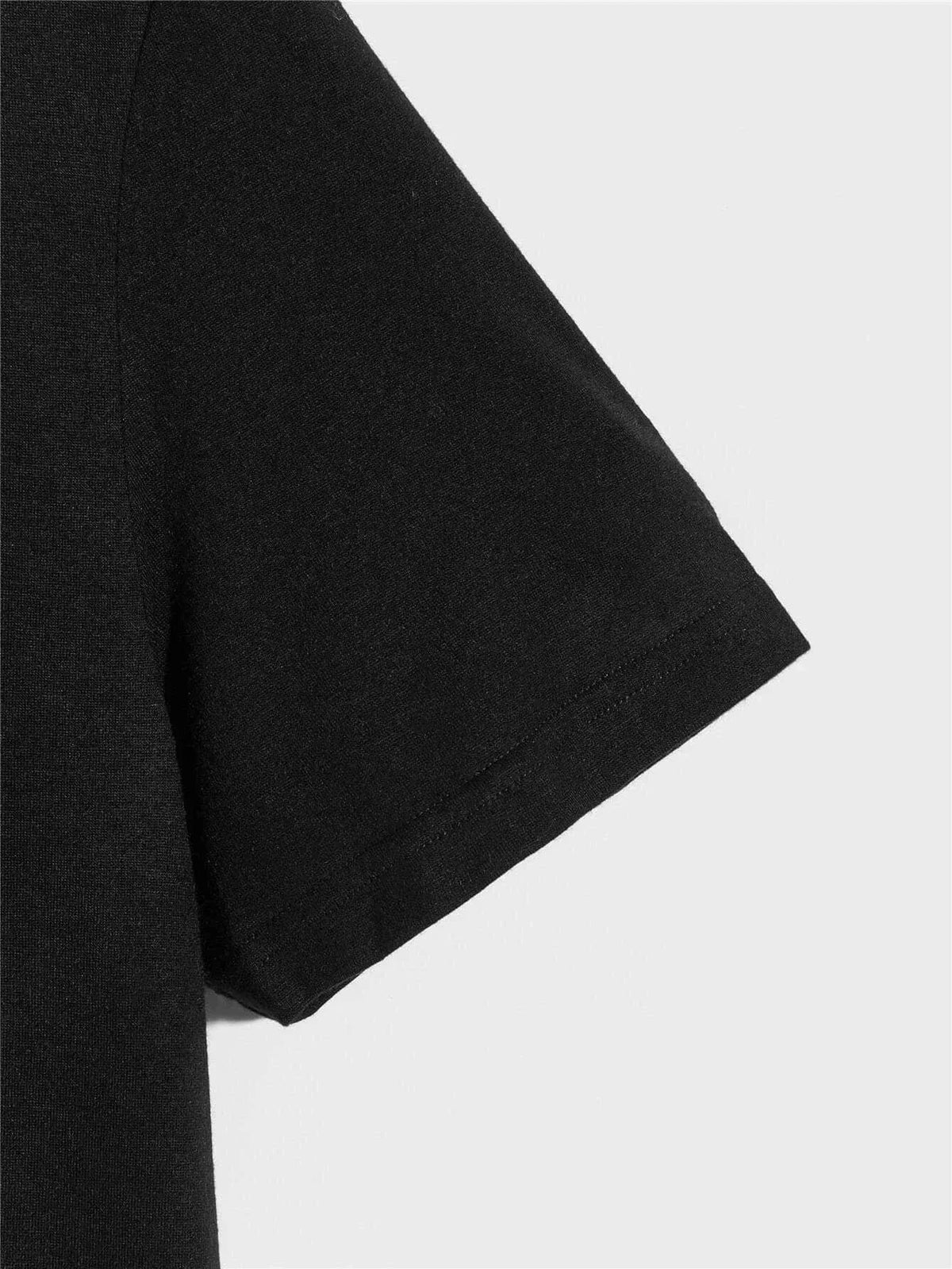 Playera de cuello redondo con estampado de rosas para hombre