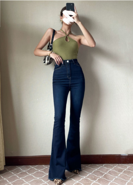 Pantalones de mezclilla acampanados de talle alto para mujer