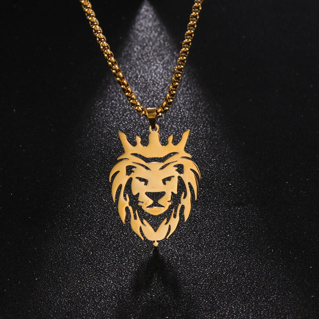 Collar con colgante de cabeza de león dorado para hombre