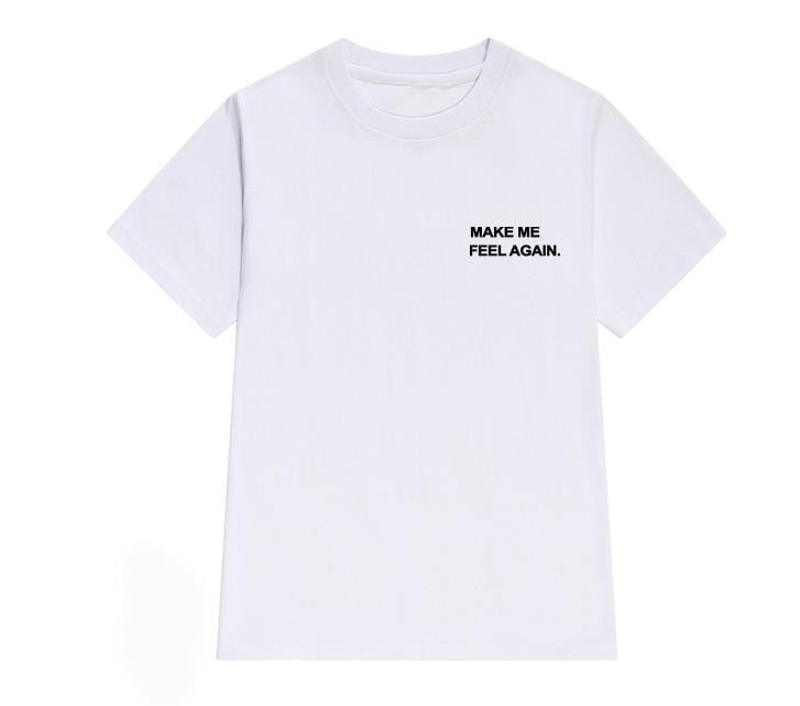Playera casual- con texto en el pecho
