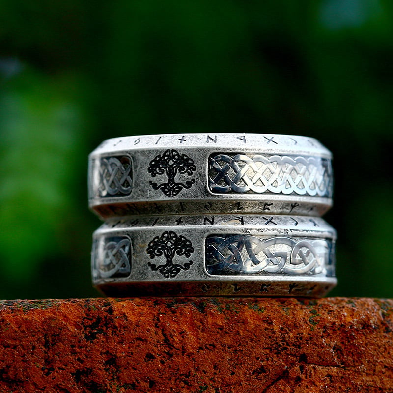 Anillo vintage de acero inoxidable con el Árbol de la Vida